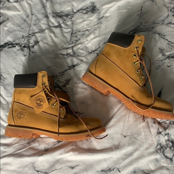 Timberlands - Picture 2 of 2